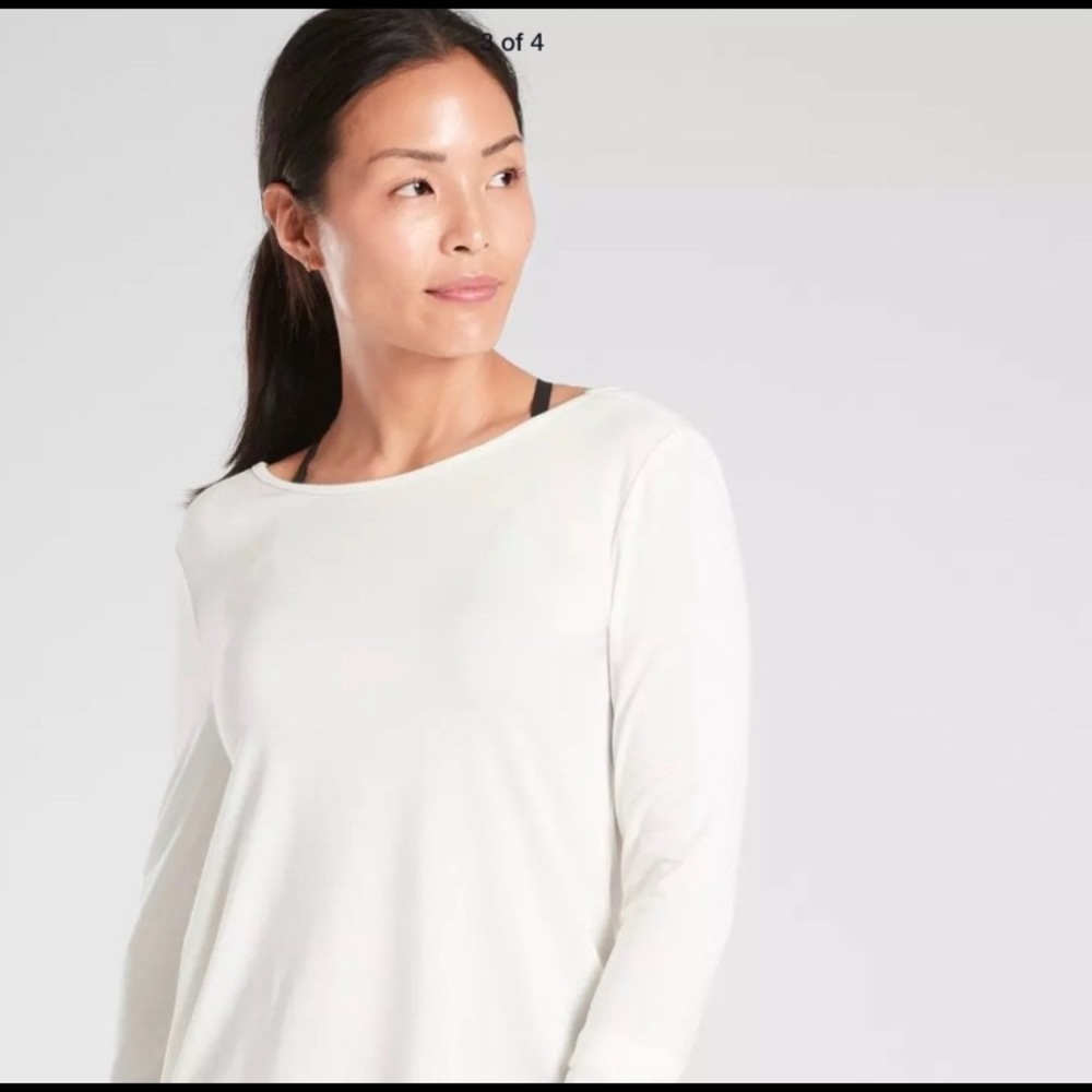 NWT Athleta white  waterfall front LS top size XL